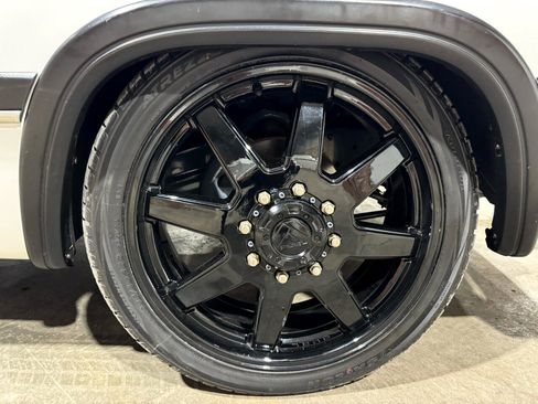 Used 1993 Dodge D/W Truck 350 image 57