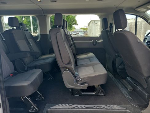 Used 2024 Ford Transit 350 XLT RWD image 7