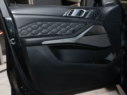 Used 2021 BMW X5 M w/ Competition Package image 22