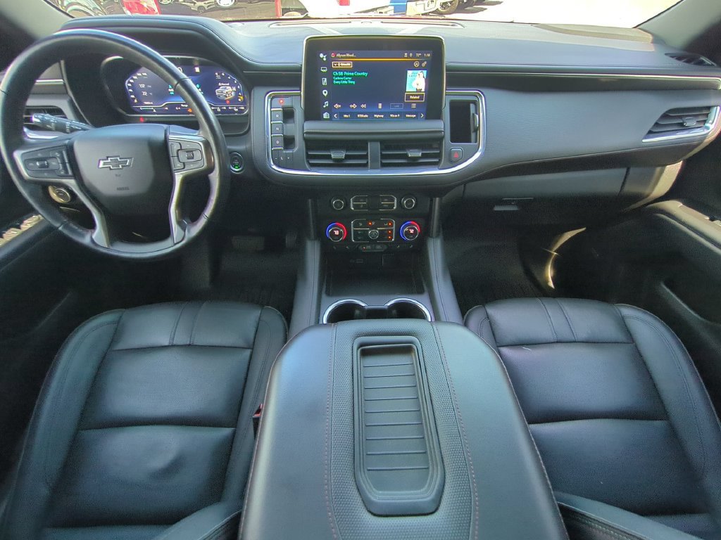 Used 2022 Chevrolet Tahoe RST w/ Luxury Package AWD/4WD image 17