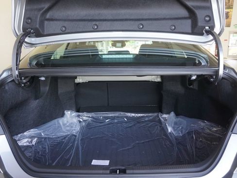 New 2026 Toyota Camry SE FWD image 19
