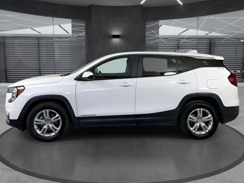 Used 2024 GMC Terrain SLE FWD image 7