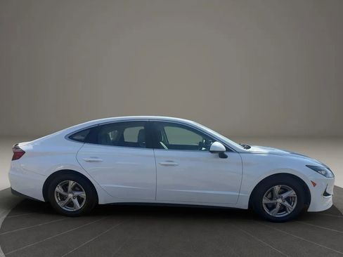 Used 2021 Hyundai Sonata SE image 4