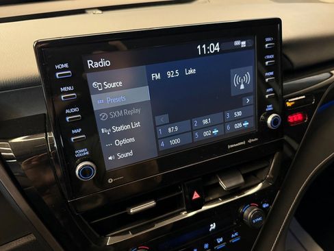 Used 2023 Toyota Camry XSE image 13