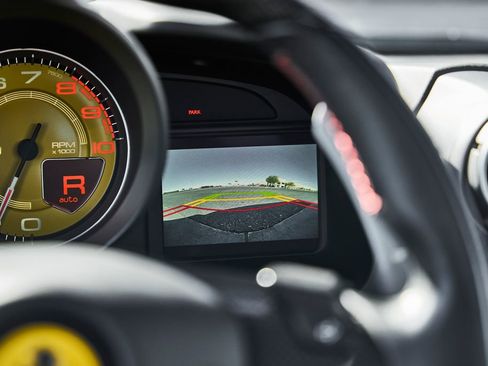 Used 2023 Ferrari F8 Tributo RWD image 59