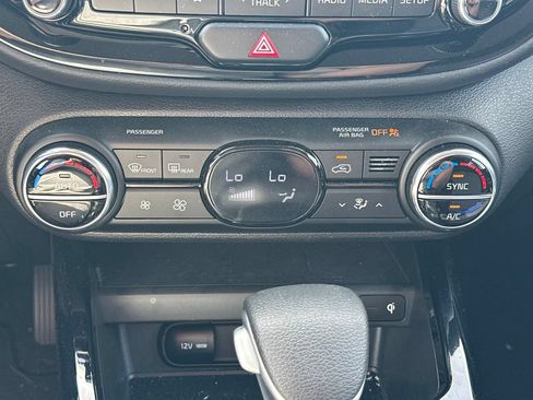 Used 2023 Kia Soul S FWD image 23