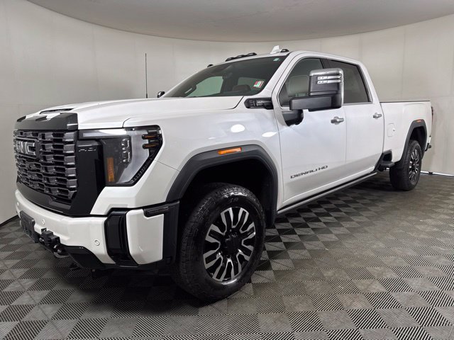 Used 2025 GMC Sierra 3500 Denali Ultimate AWD/4WD image 8