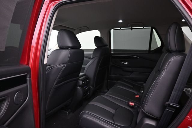 Used 2026 Honda Pilot EX-L image 16