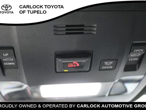 Used 2025 Lexus IS 300 w/ Comfort Package RWD image 44