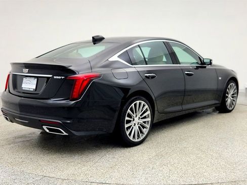 Used 2025 Cadillac CT5 Premium Luxury RWD image 5