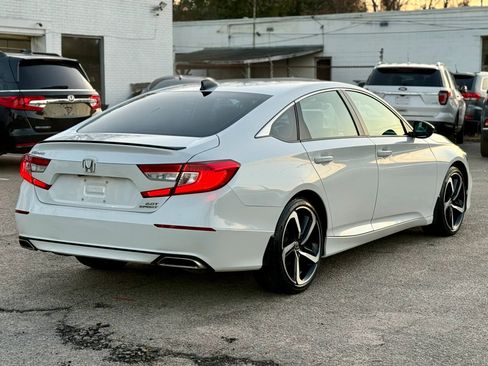 Used 2022 Honda Accord Sport image 5