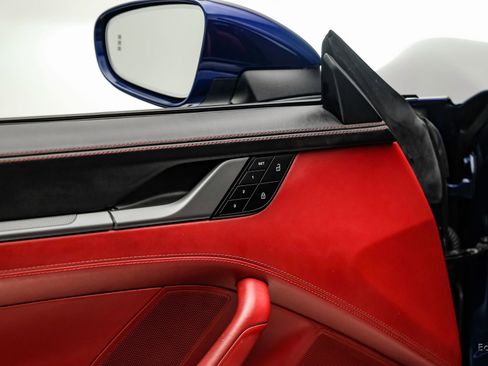 Used 2024 Porsche 911 Targa 4S image 91