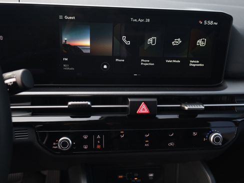 New 2026 Kia Sportage LX FWD image 10