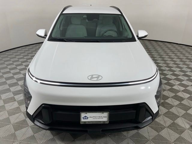 Used 2025 Hyundai Kona SEL FWD image 7