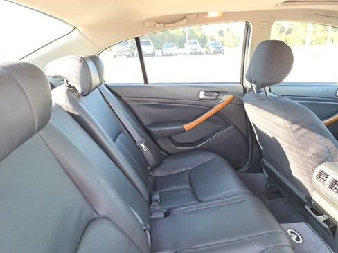 Used 2003 INFINITI G35 Sedan w/ Wood Pkg image 6