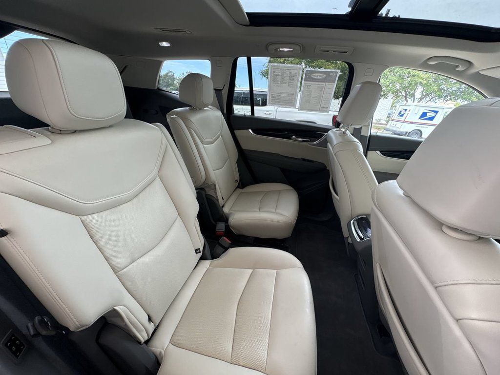 Certified 2025 Cadillac XT6 Premium Luxury AWD/4WD image 27