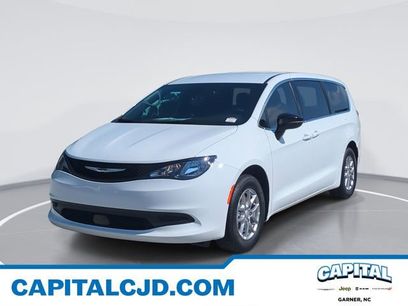New 2025 Chrysler Voyager LX