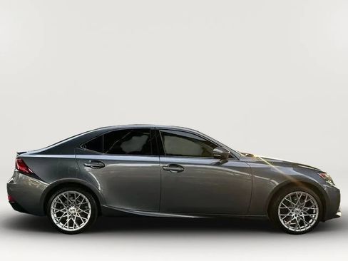 Used 2016 Lexus IS 200t w/ Navigation System Package RWD image 13