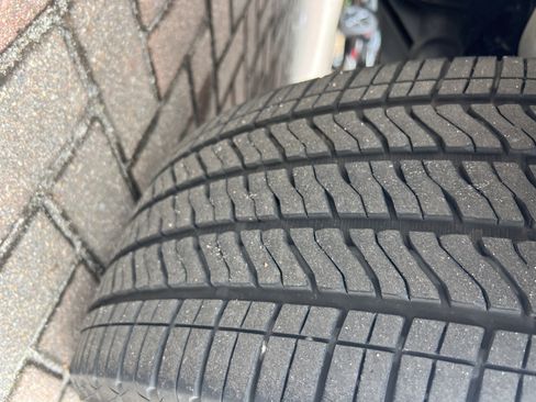 Used 2024 GMC Sierra 1500 Denali Ultimate image 12