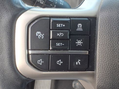 Used 2024 Ford Expedition Max Limited image 19