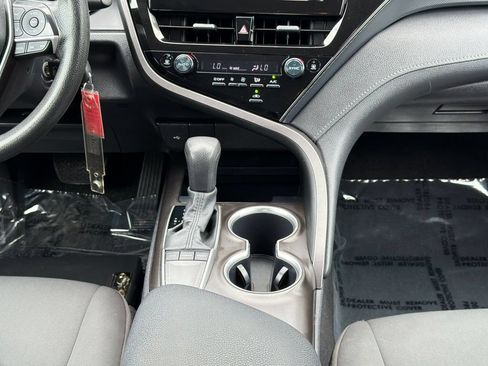 Used 2024 Toyota Camry LE FWD image 14