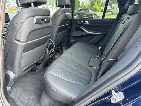 Used 2025 BMW X5 xDrive50e w/ Climate Comfort Package AWD/4WD image 7