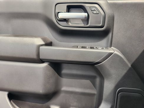 New 2026 Chevrolet Silverado 1500 Custom RWD image 17