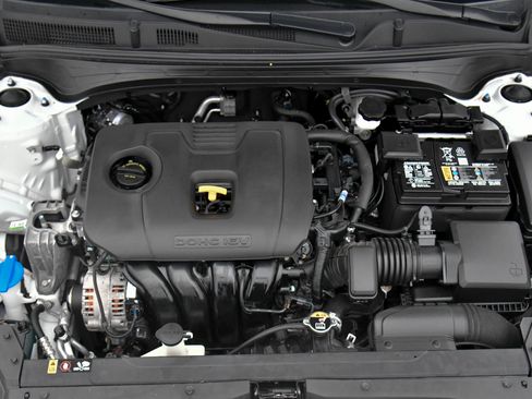 Used 2024 Kia Forte LXS image 37