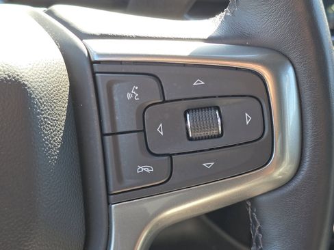 Used 2022 Chevrolet Silverado 1500 LT AWD/4WD image 12