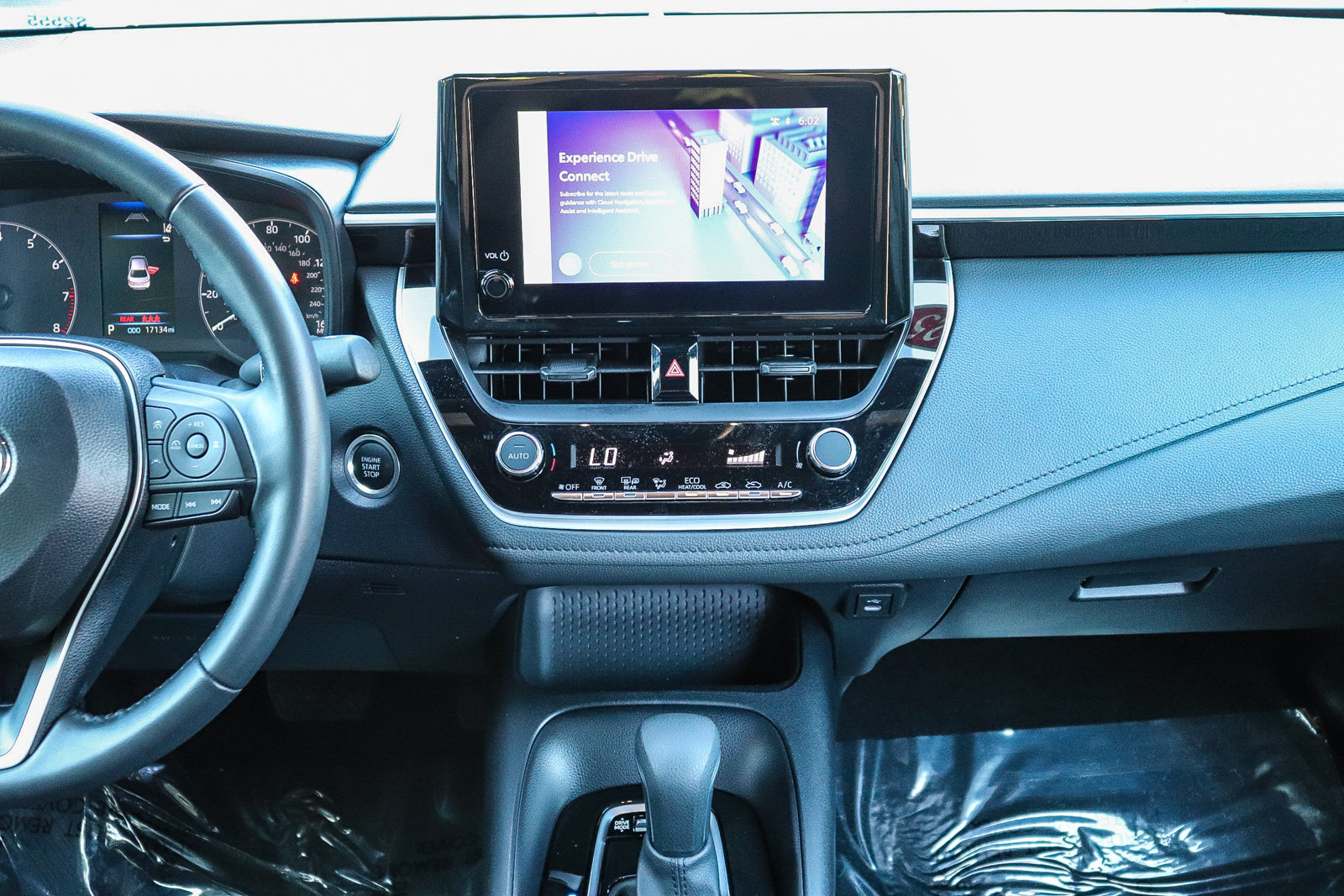 Certified 2025 Toyota Corolla SE FWD image 14