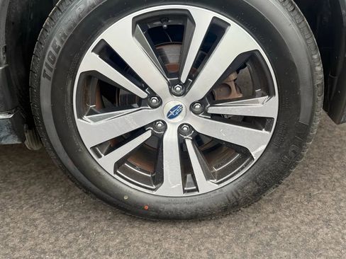 Used 2018 Subaru Outback 2.5i Limited image 24