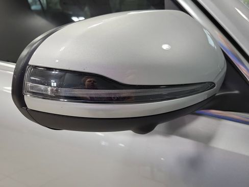 Used 2024 Mercedes-Benz GLB 35 AMG GLB 35 AMG image 28