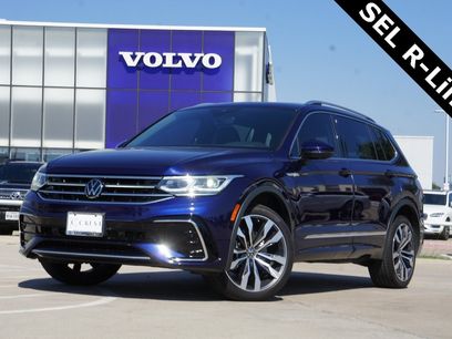 Used 2022 Volkswagen Tiguan SEL R-Line