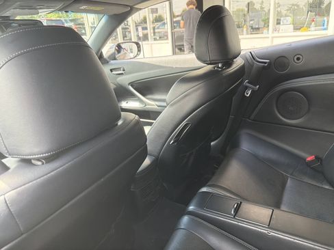 Used 2013 Lexus IS 250C RWD image 18