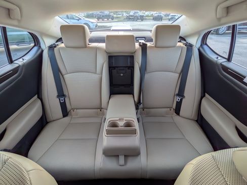 Used 2021 Lexus ES 250 w/ Premium Package AWD/4WD image 20