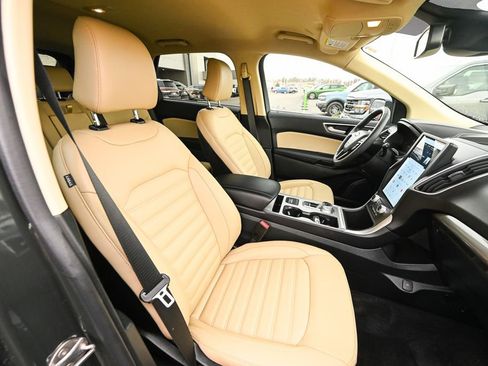 Certified 2024 Ford Edge SEL w/ Convenience Package image 26