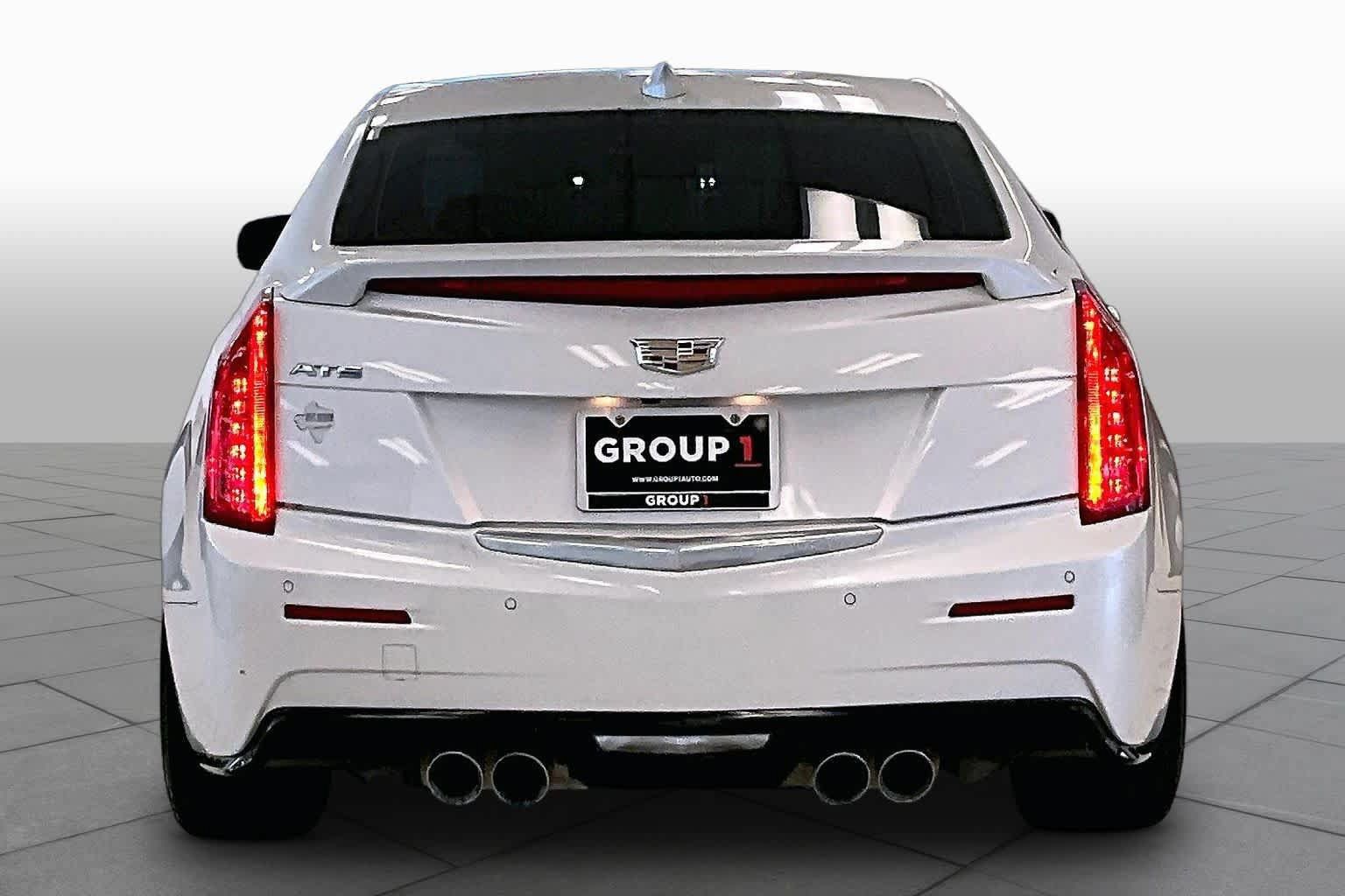 Used 2017 Cadillac ATS V w/ Luxury Package RWD image 4