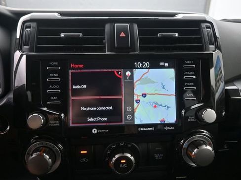 Used 2024 Toyota 4Runner TRD Off-Road Premium image 17