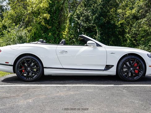 Used 2024 Bentley Continental GT Speed AWD/4WD image 9