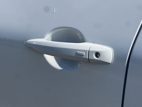 New 2026 Nissan Rogue SV image 27