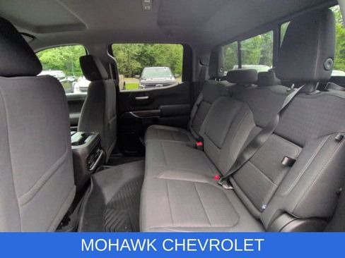 Used 2022 Chevrolet Silverado 1500 RST AWD/4WD image 25