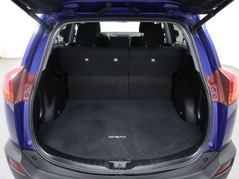 Used 2015 Toyota RAV4 XLE AWD/4WD image 29