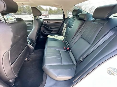 Used 2020 Honda Accord Touring image 34