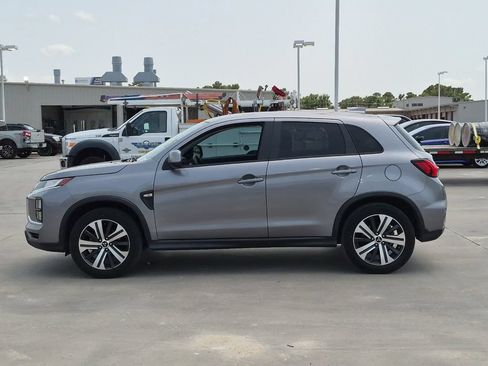 Used 2021 Mitsubishi Outlander Sport ES AWD/4WD image 3