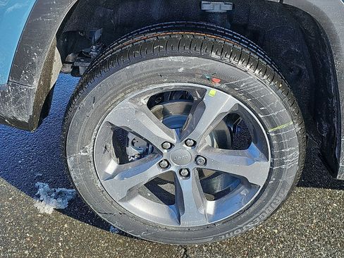 New 2026 Jeep Grand Cherokee Limited image 5