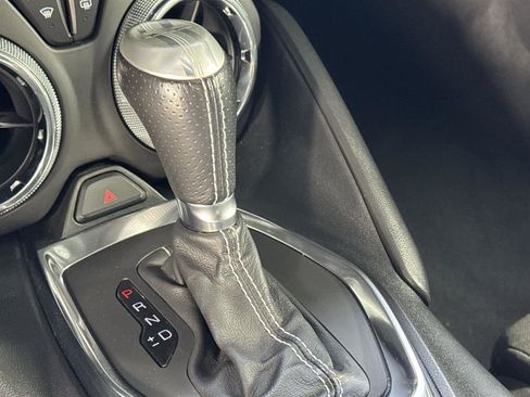 Used 2020 Chevrolet Camaro SS image 19