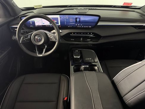 Used 2025 Buick Enclave Preferred AWD/4WD image 11