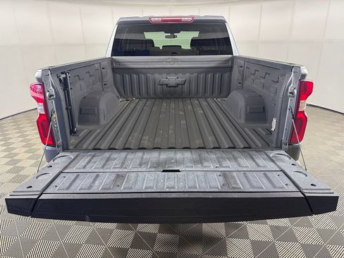 Used 2022 Chevrolet Silverado 1500 Custom Trail Boss AWD/4WD image 13