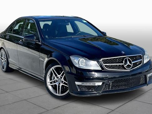 Used 2014 Mercedes-Benz C 63 AMG Sedan image 3