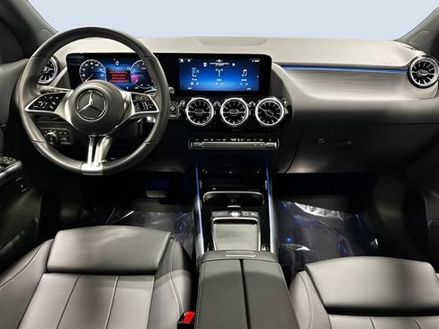 Used 2026 Mercedes-Benz GLA 250 4MATIC image 13